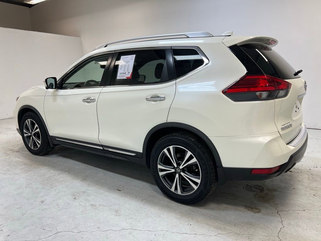 Used 2017 Nissan Rogue SL image 10