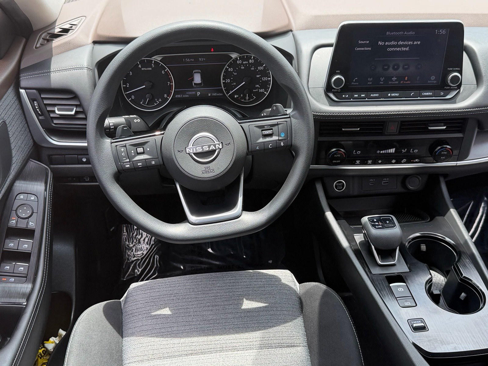 Used 2023 Nissan Rogue SV FWD image 13
