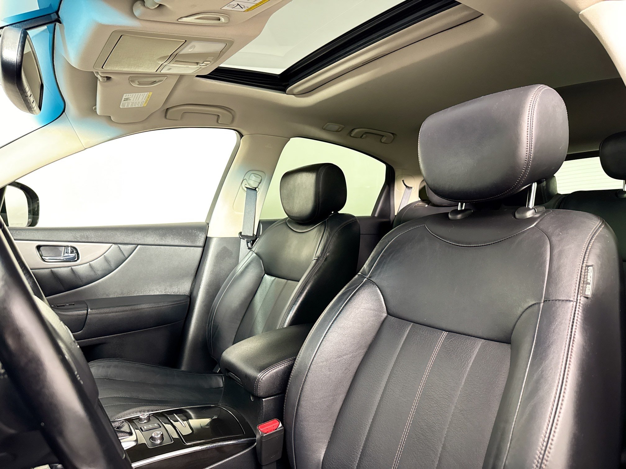 Used 2017 INFINITI QX70 AWD image 21