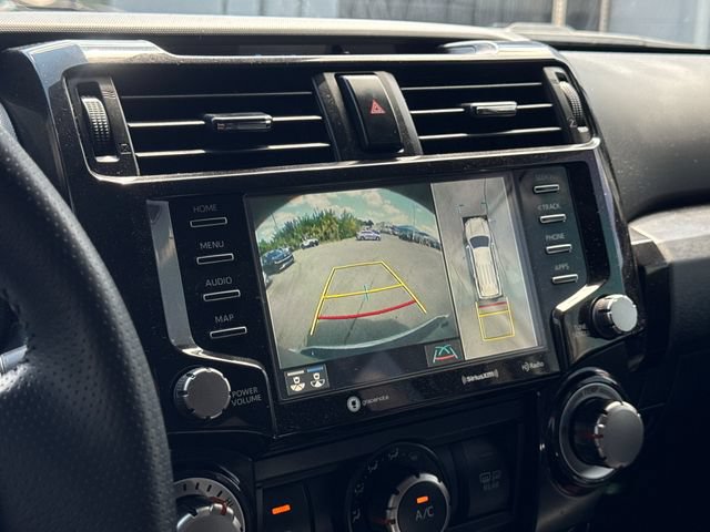 Used 2022 Toyota 4Runner TRD Off-Road Premium AWD/4WD image 21