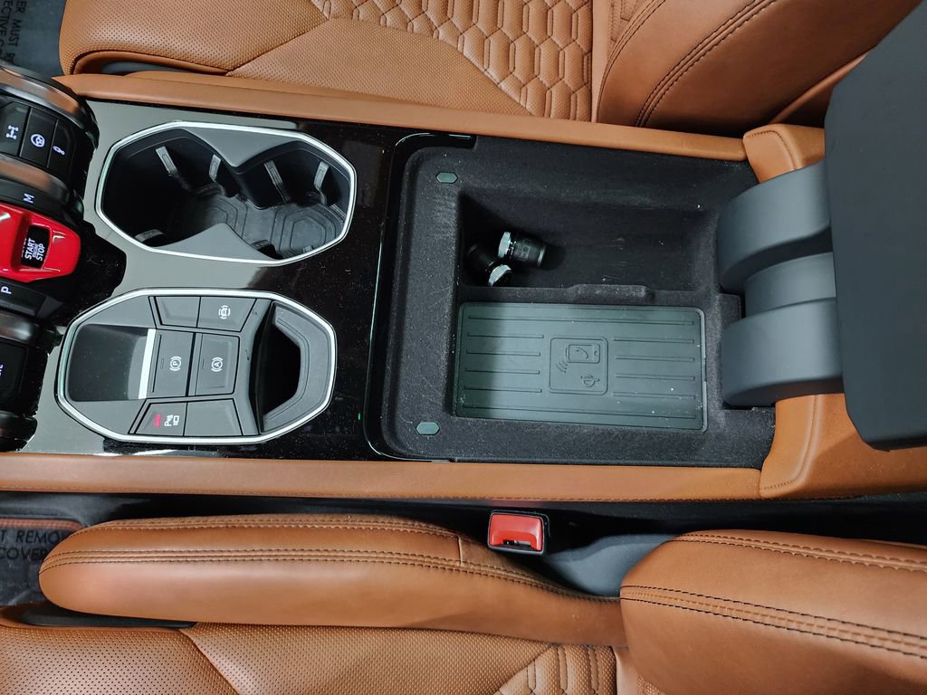 Used 2022 Lamborghini Urus image 22