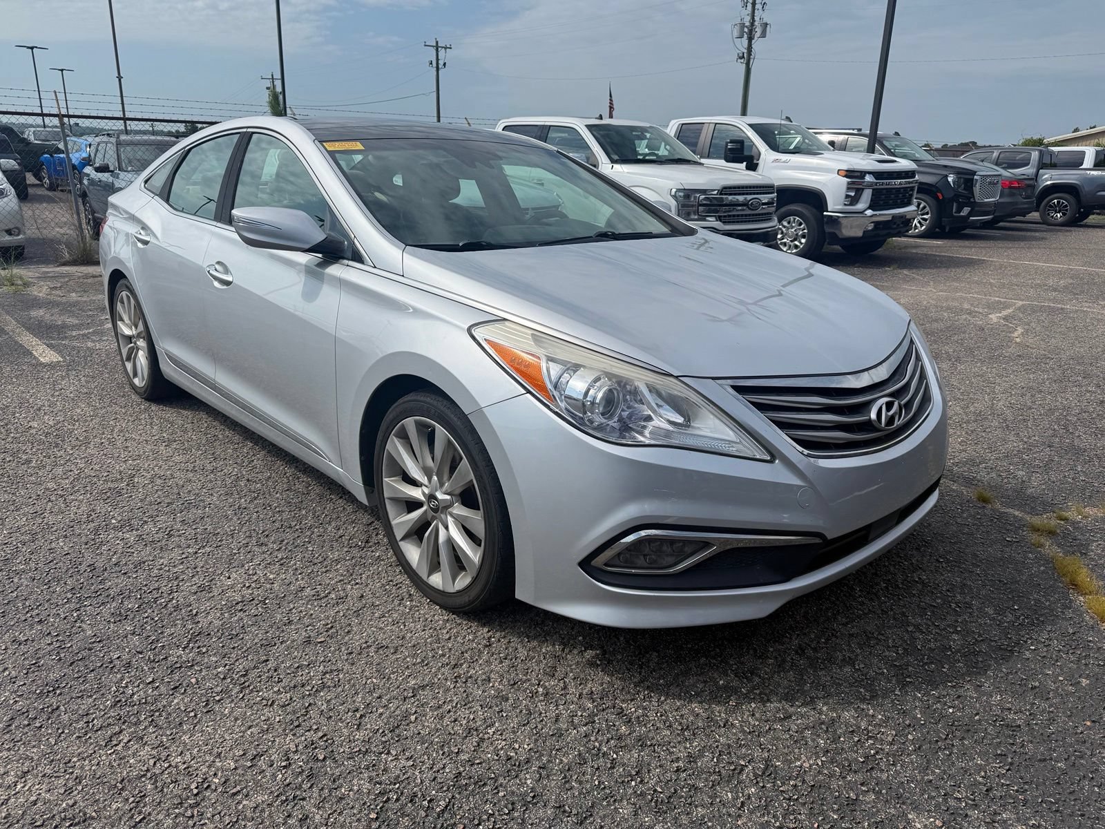 Used 2016 Hyundai Azera Limited FWD image 1