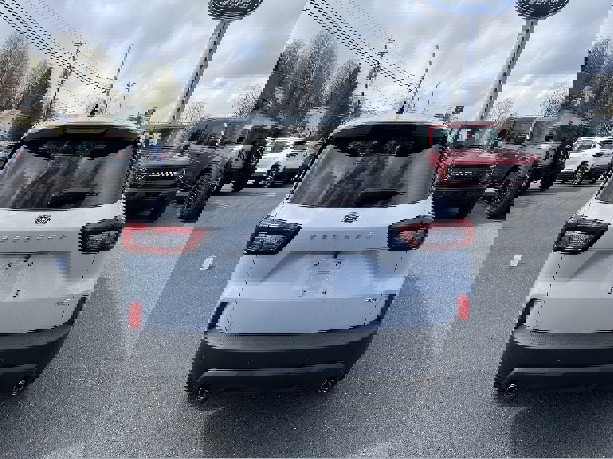 New 2026 Ford Escape ST-Line w/ Tech Pack #1 image 5