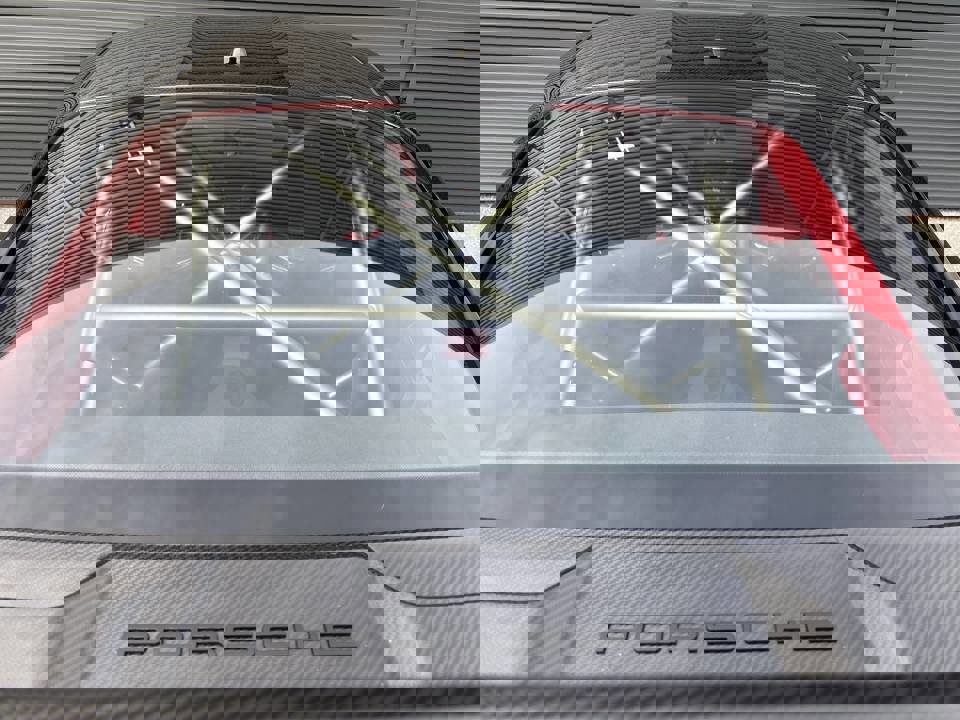 Used 2018 Porsche 911 GT2 RS image 22