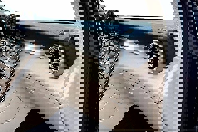 Certified 2021 Mercedes-Benz GLC 300 4MATIC image 26