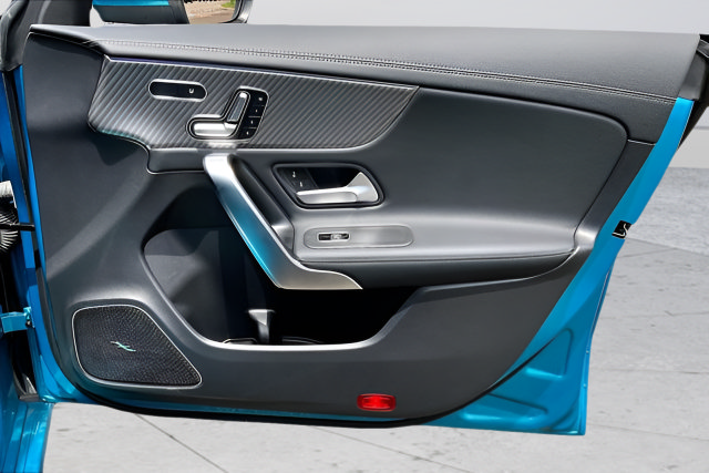 Certified 2025 Mercedes-Benz CLA 250 image 25
