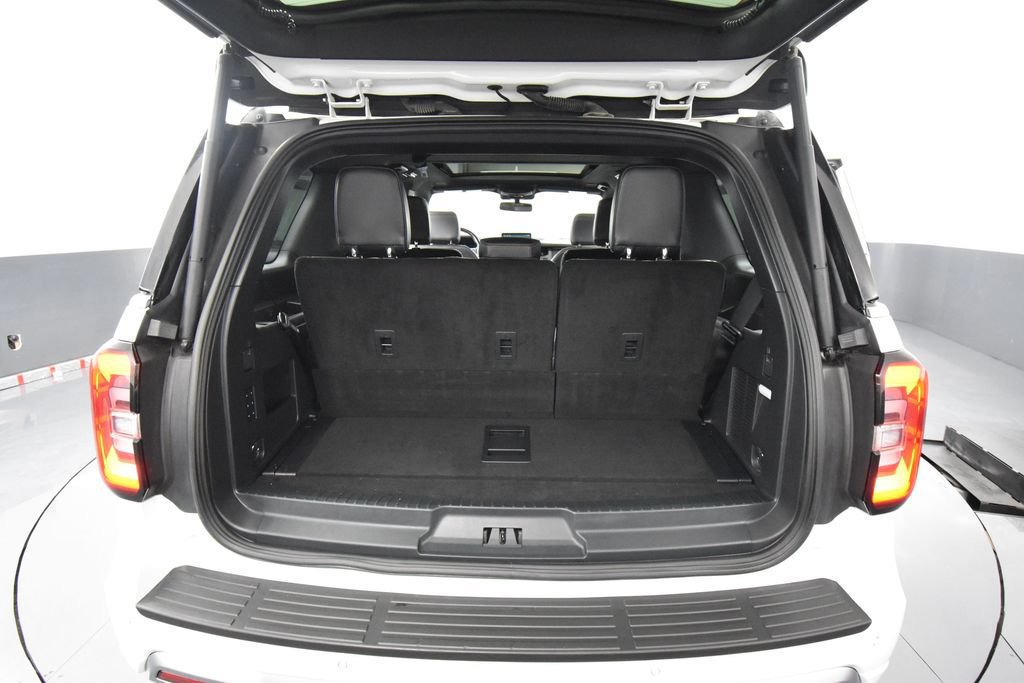 Used 2024 Ford Expedition Platinum AWD/4WD image 40