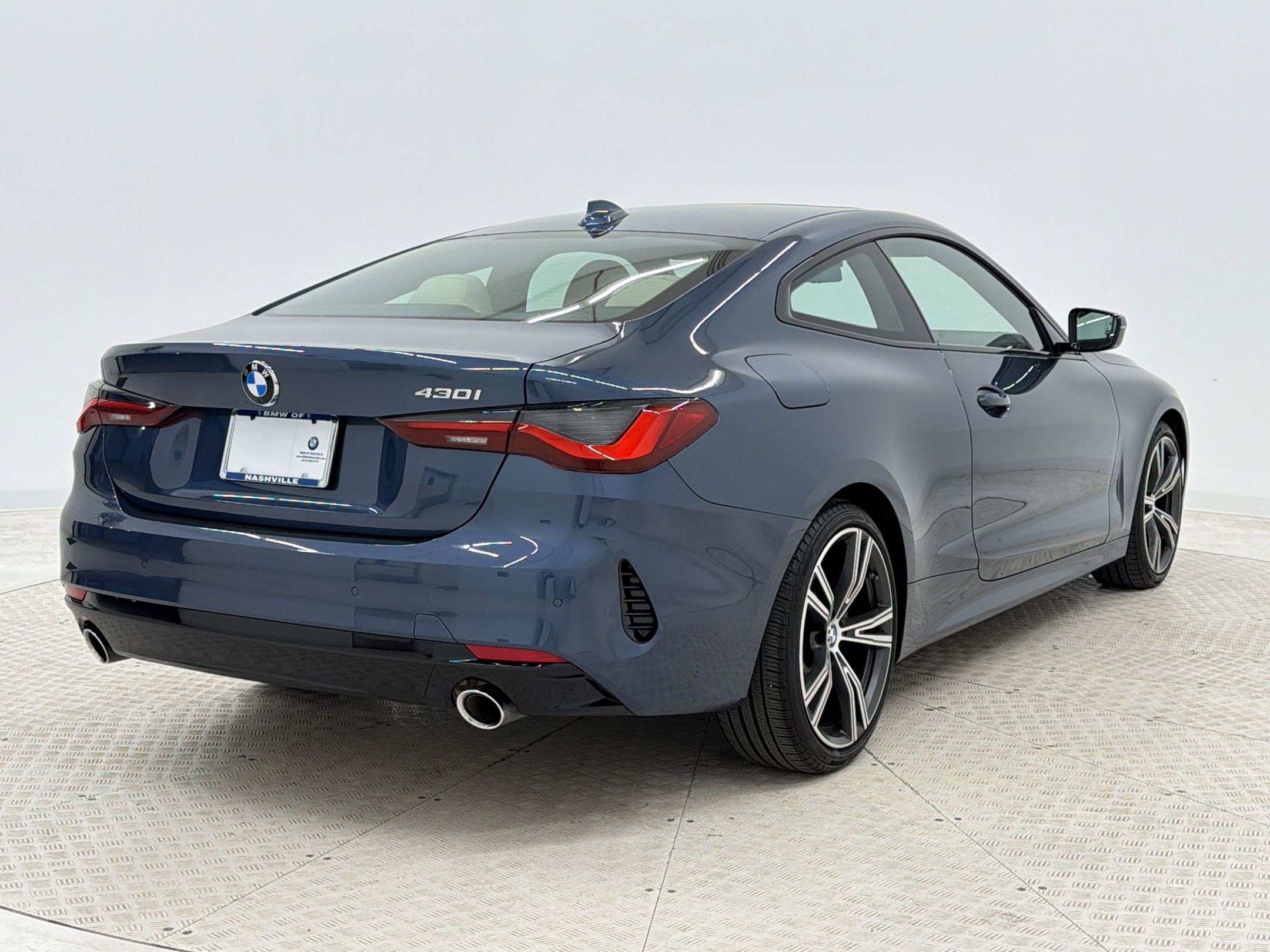 Certified 2023 BMW 430i Coupe w/ Convenience Package image 9