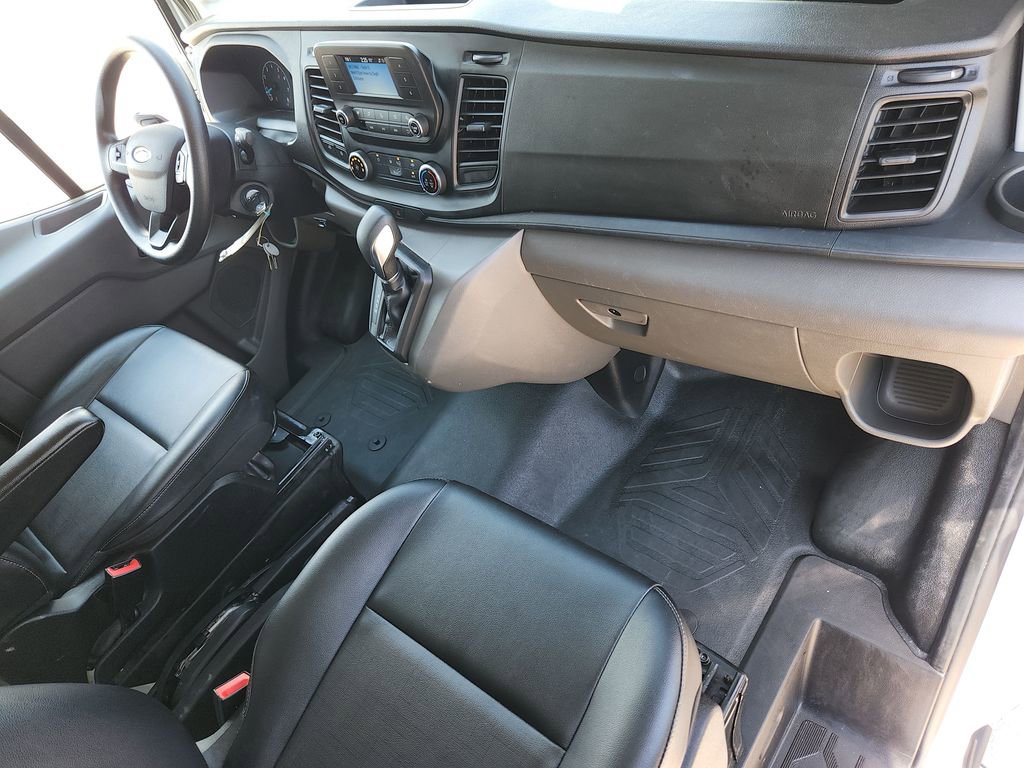 Used 2023 Ford Transit 350 DRW RWD image 18
