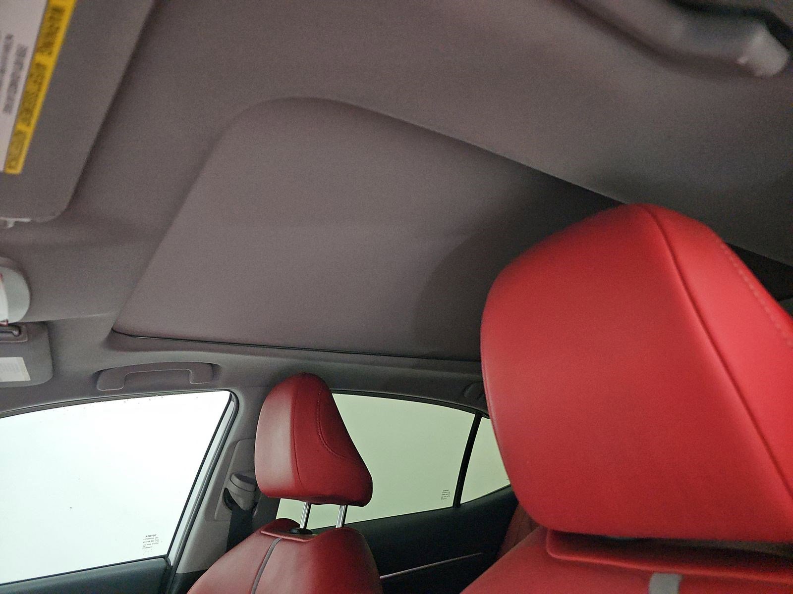 Used 2021 Toyota Camry XSE image 15