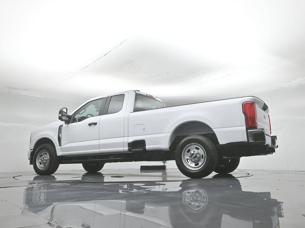 New 2026 Ford F350 XL w/ XL Chrome Package RWD image 48