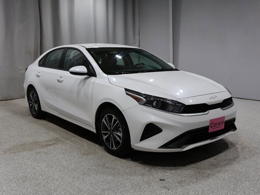 Used 2024 Kia Forte LXS