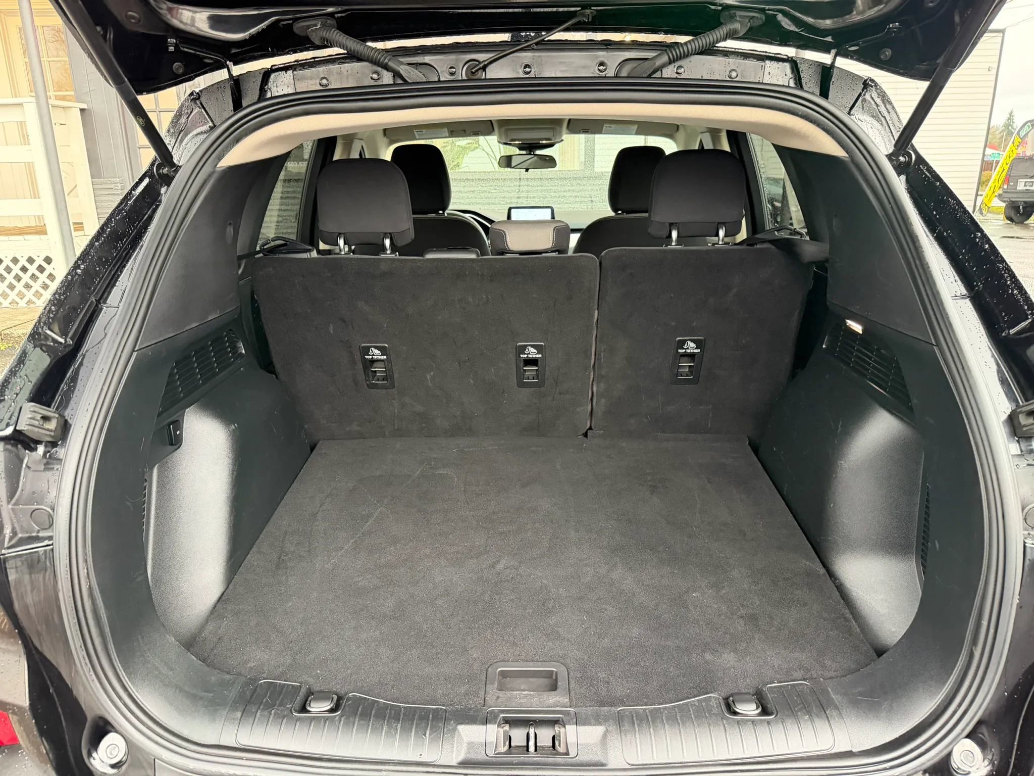 Used 2020 Ford Escape SE image 20