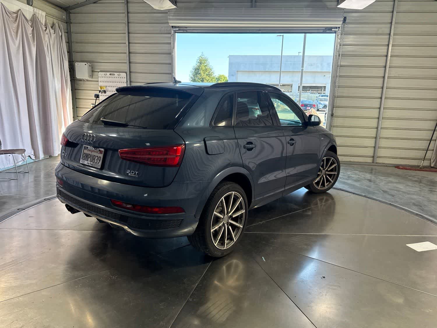 Used 2017 Audi Q3 2.0T Prestige w/ Prestige Package AWD/4WD image 5