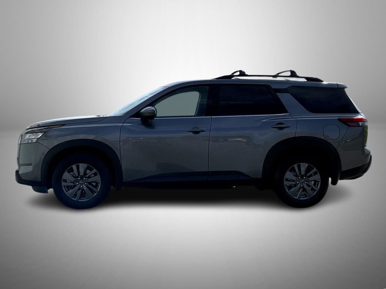 Used 2024 Nissan Pathfinder SV w/ Black Appearance Package AWD/4WD image 8
