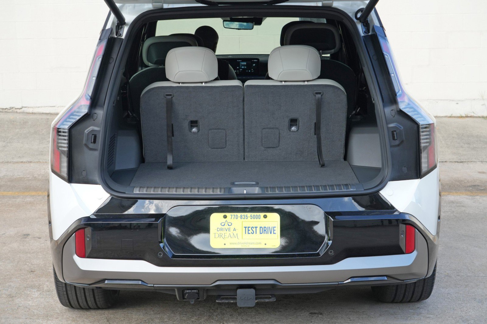 Used 2025 Kia EV9 GT-Line AWD/4WD image 10