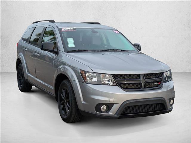 Used 2019 Dodge Journey SE w/ Blacktop Package video 3