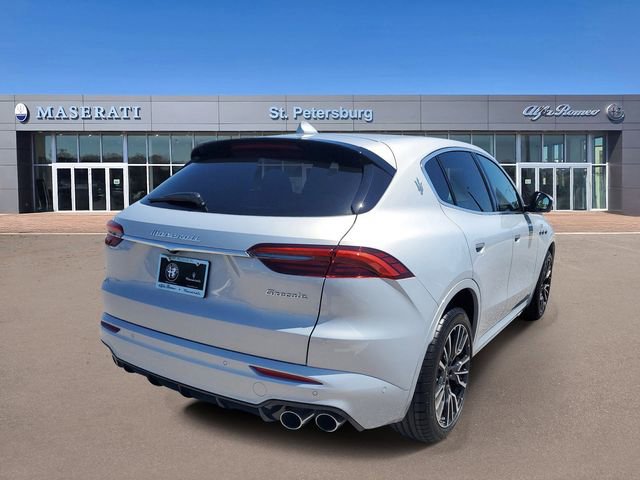 New 2024 Maserati Grecale GT image 4