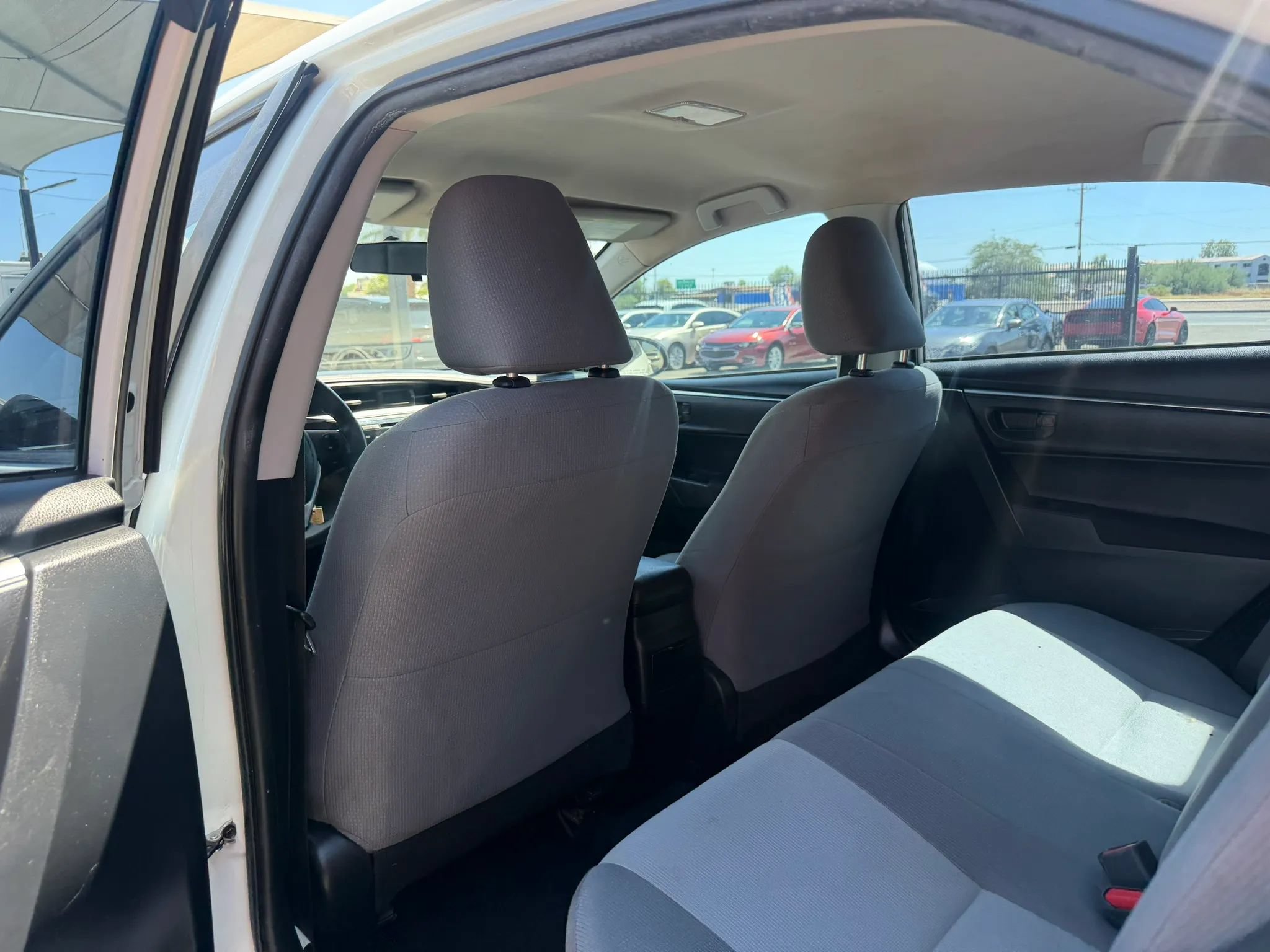 Used 2015 Toyota Corolla L FWD image 16