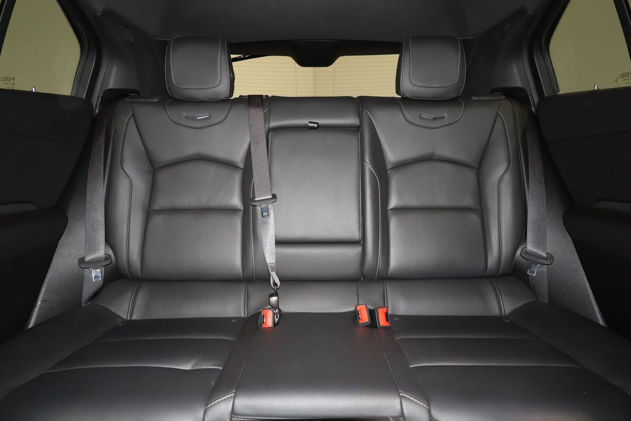 Certified 2024 Cadillac XT4 Premium Luxury image 30