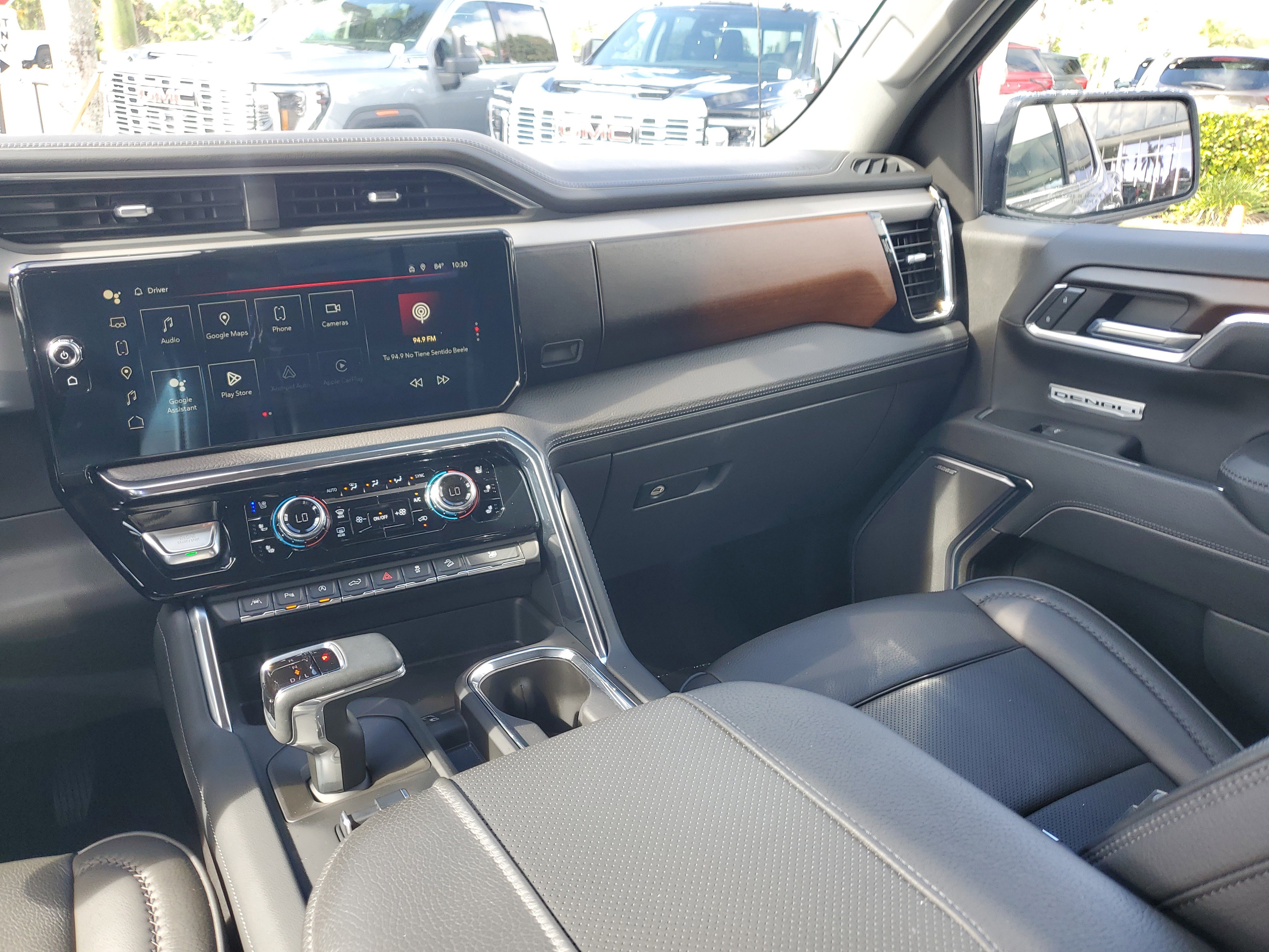 Used 2024 GMC Sierra 1500 Denali w/ Technology Package image 20