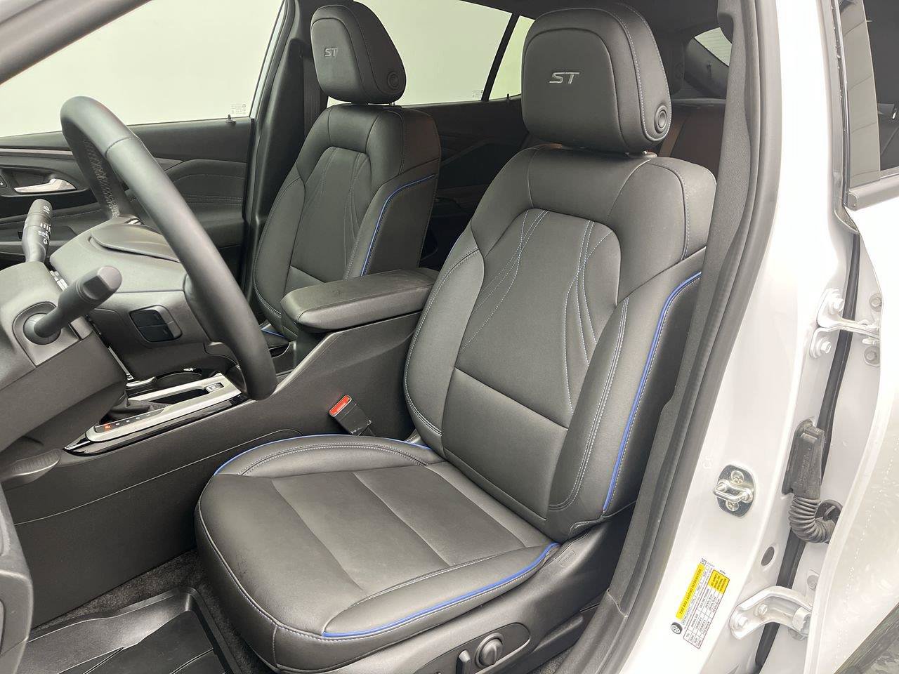 Certified 2024 Buick Envista Sport Touring w/ Convenience I Package FWD image 8