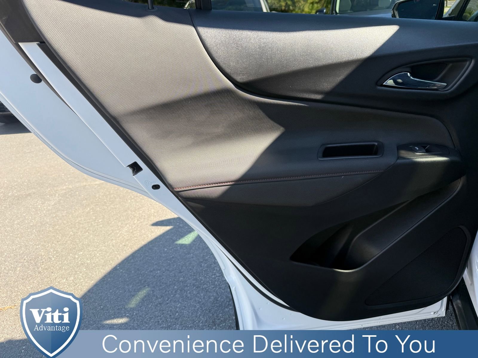 Used 2022 Chevrolet Equinox RS w/ RS Leather Package AWD/4WD image 20