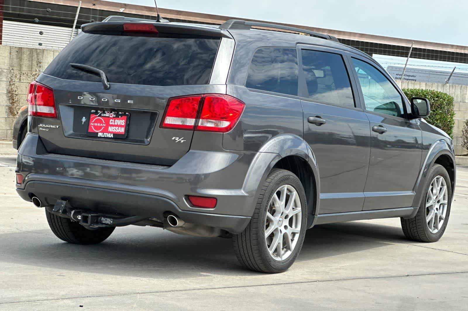 Used 2014 Dodge Journey R/T w/ Flexible Seating Group AWD/4WD image 3