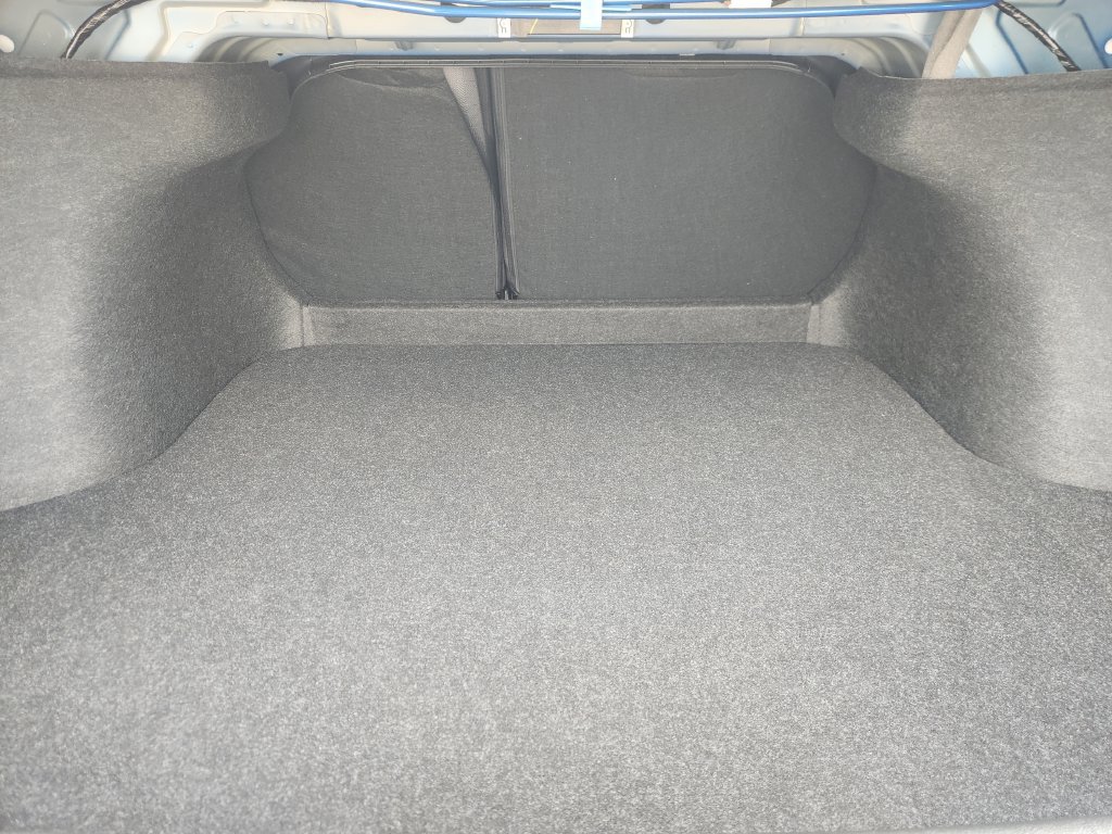 New 2026 Nissan Sentra SR w/ SR Premium Package FWD image 21