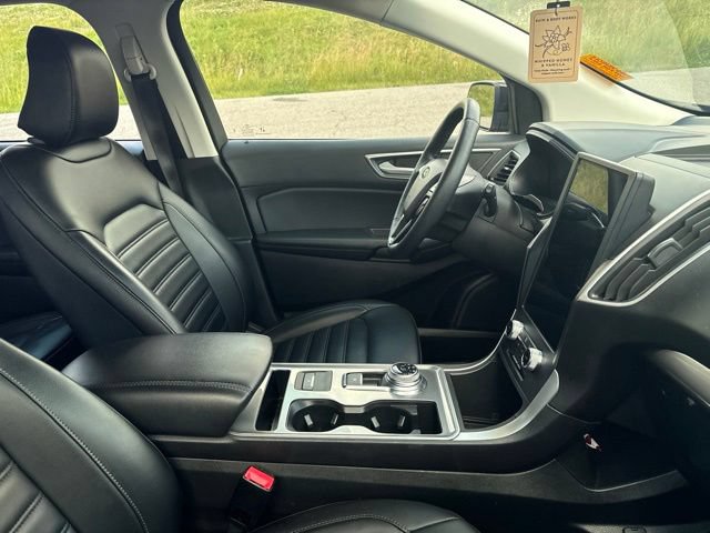 Used 2024 Ford Edge SEL w/ Convenience Package AWD/4WD image 7