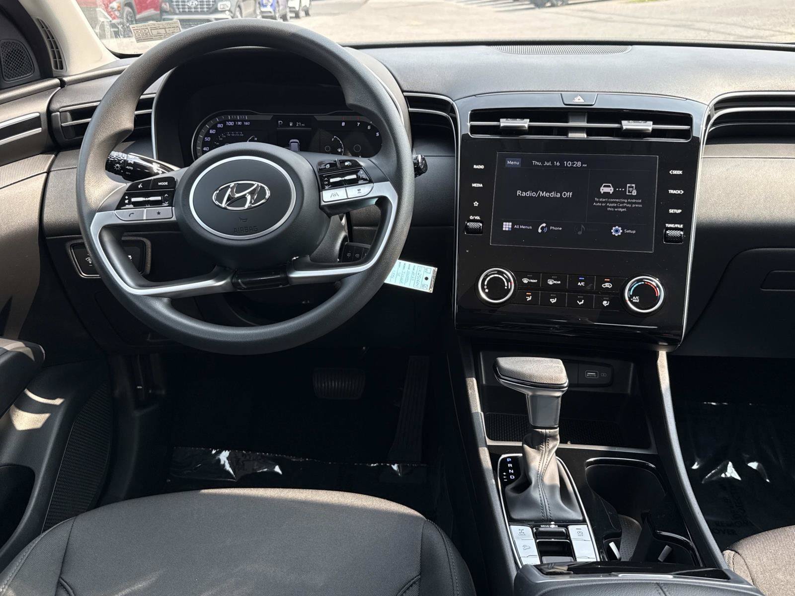 Certified 2023 Hyundai Tucson SE AWD/4WD image 2