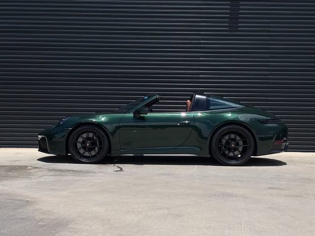 Certified 2026 Porsche 911 Targa 4 GTS AWD/4WD image 3