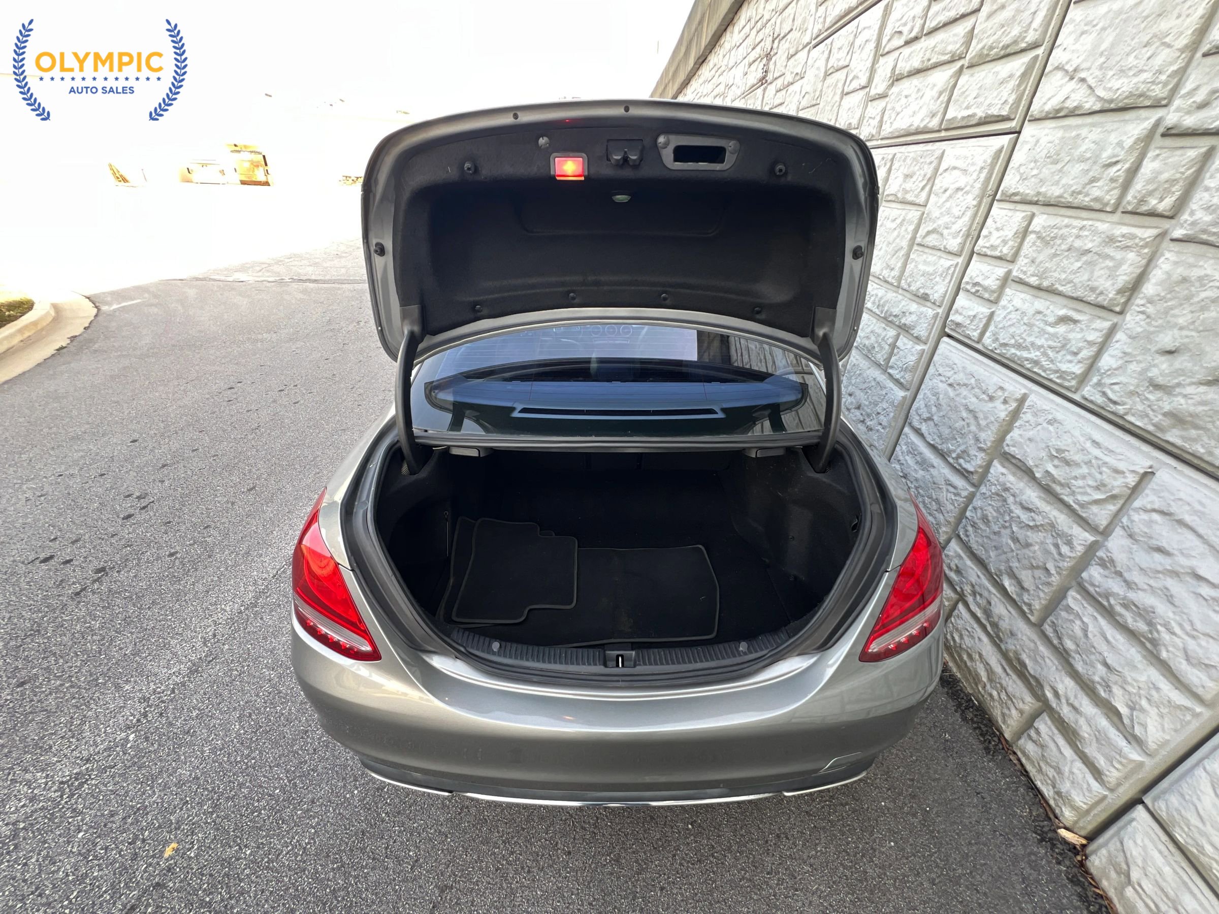 Used 2016 Mercedes-Benz C 300 4MATIC Sedan w/ Premium 1 Package image 42