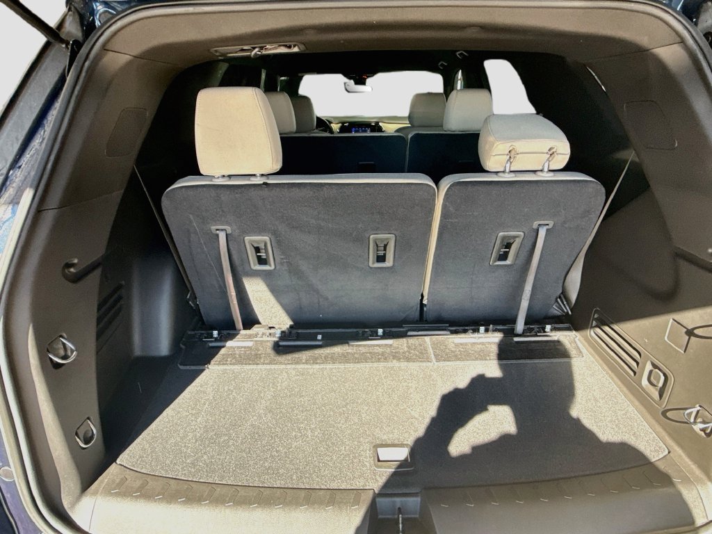 Used 2023 Chevrolet Traverse LS w/ Safety Package AWD/4WD image 25