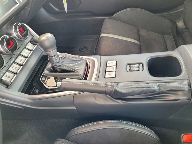 New 2025 Toyota GR86 Premium image 33