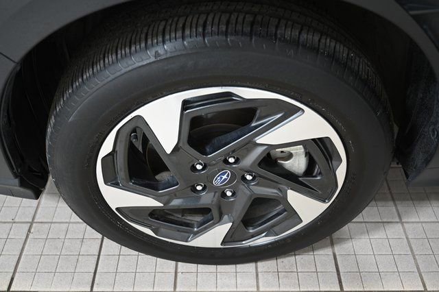 Used 2024 Subaru Crosstrek 2.5i Limited w/ Crosstrek Mirror Package image 17