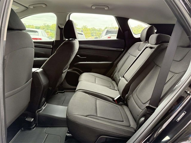 Used 2024 Hyundai Tucson SE image 10