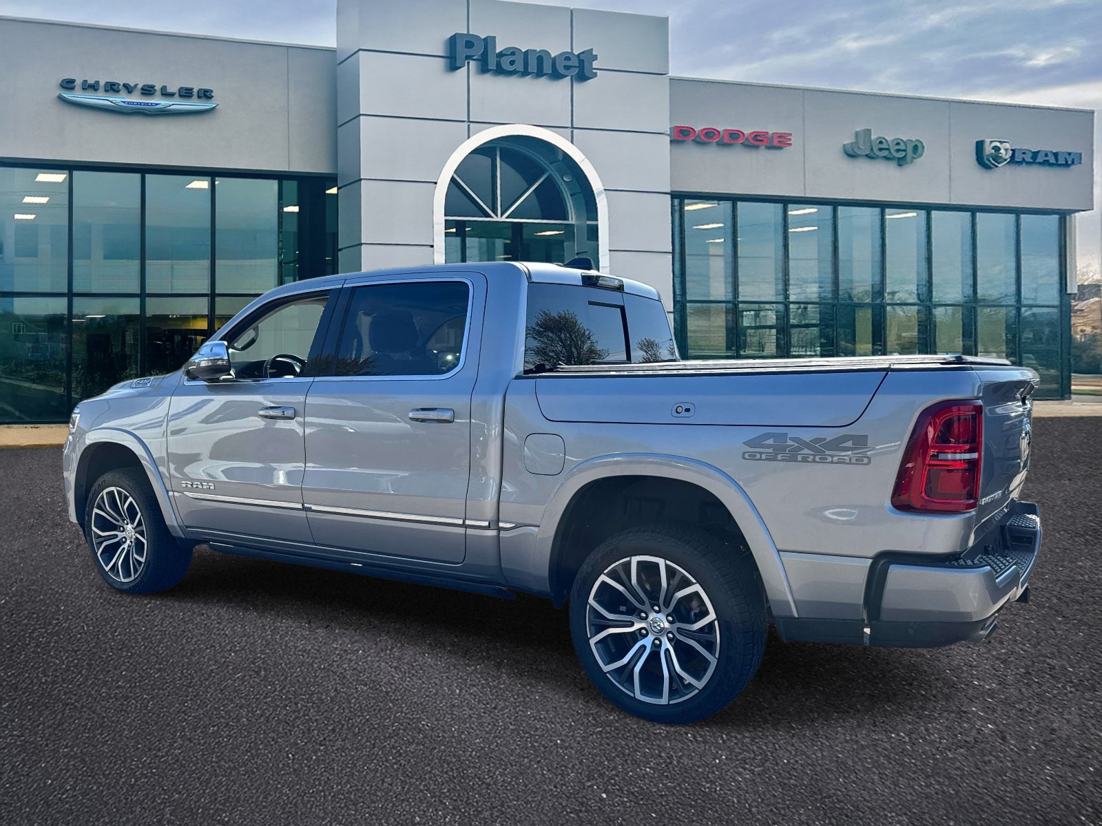 Used 2025 RAM 1500 Tungsten w/ Off Road Group AWD/4WD image 3