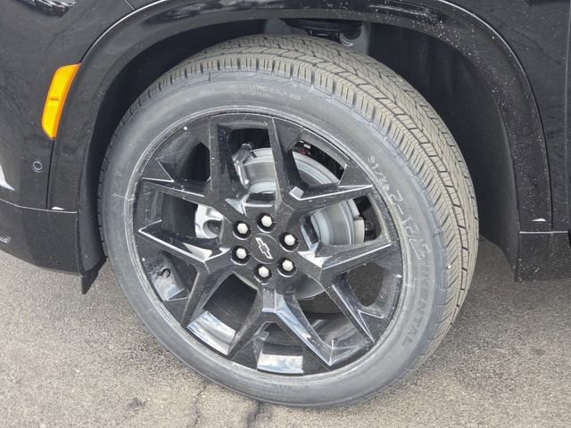 New 2026 Chevrolet Traverse RS w/ LPO, Floor Liner Package image 29