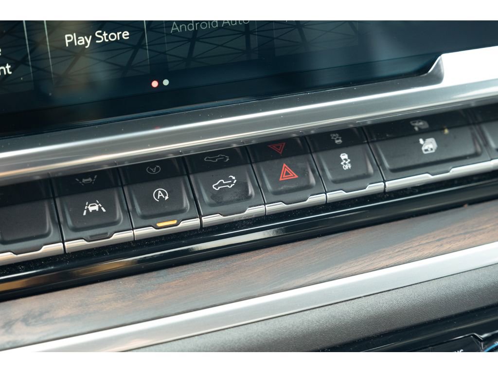 Used 2025 GMC Sierra 1500 SLT image 27