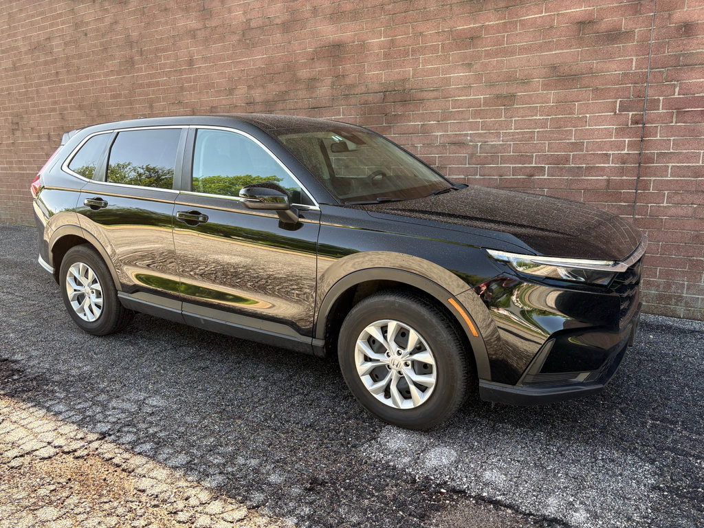 Used 2025 Honda CR-V LX image 7