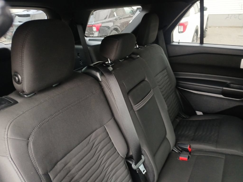 Used 2020 Ford Explorer XLT w/ Comfort Package AWD/4WD image 20
