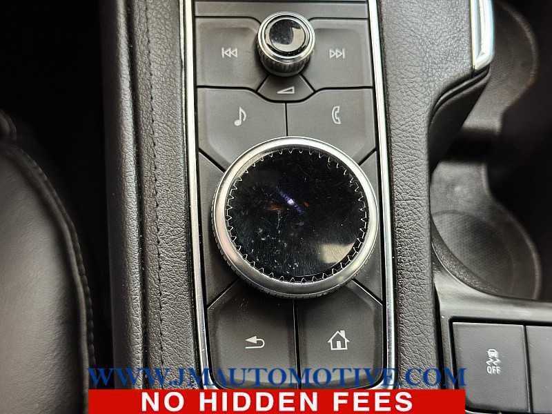 Used 2023 Cadillac XT4 Premium Luxury image 30