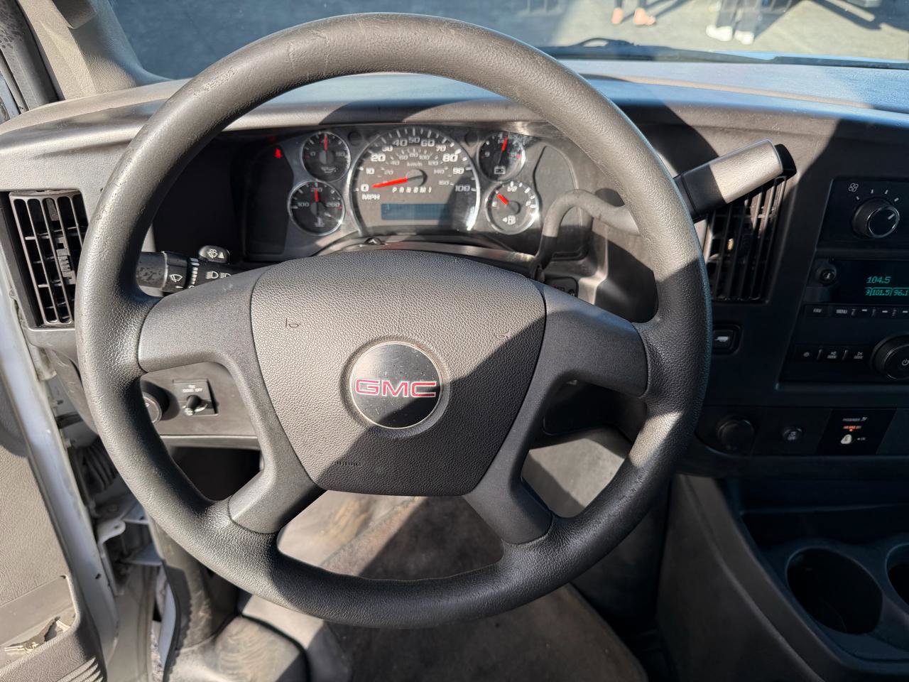 Used 2017 GMC Savana 2500 Extended image 26