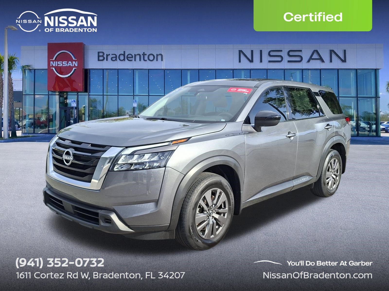 Certified 2025 Nissan Pathfinder S FWD image 1