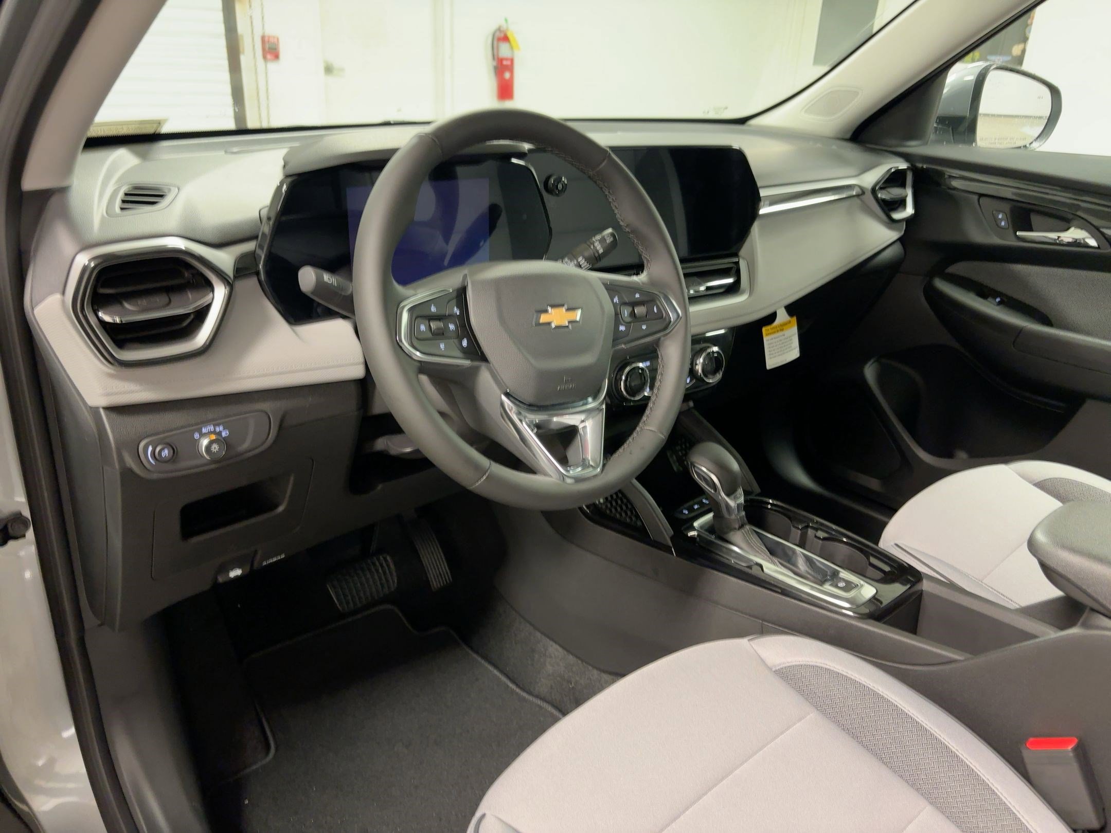 New 2026 Chevrolet TrailBlazer LT w/ Convenience Package image 4