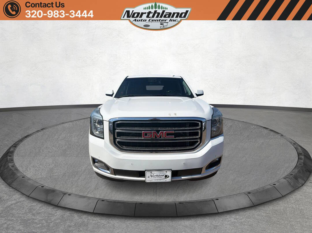 Used 2016 GMC Yukon XL SLT w/ HD Trailering Package AWD/4WD image 2