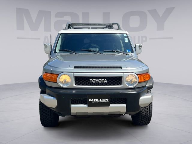 Used 2012 Toyota FJ Cruiser 2WD w/ Upgrade Pkg image 8