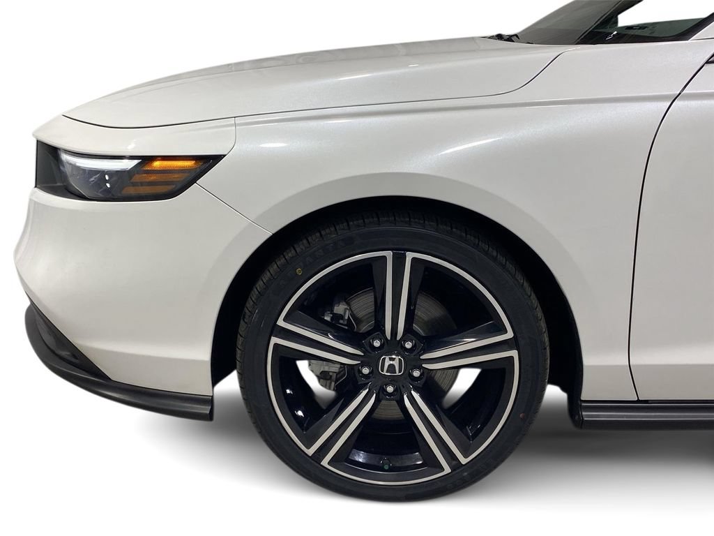 Used 2024 Honda Accord Sport image 19