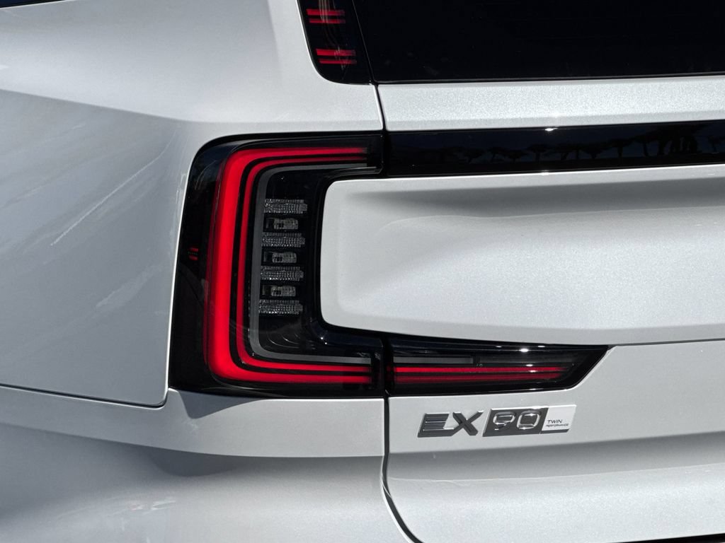 New 2026 Volvo EX90 Ultra AWD/4WD image 26